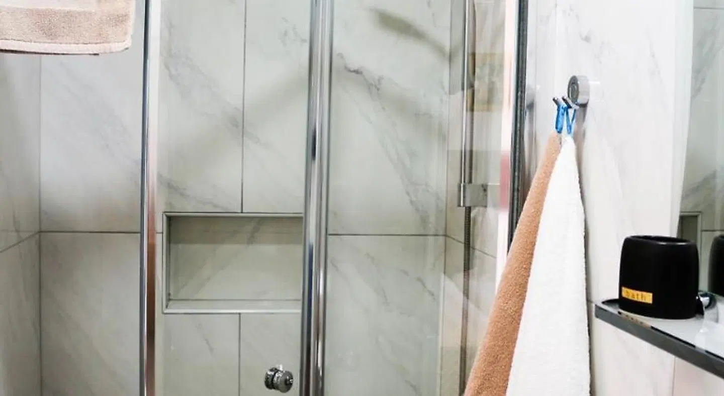 9 Muses Hotel Badezimmer