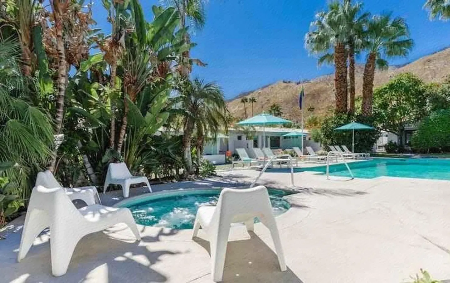 BelleVue Oasis-Palm Springs - Adults Only OUTDOOR_POOL