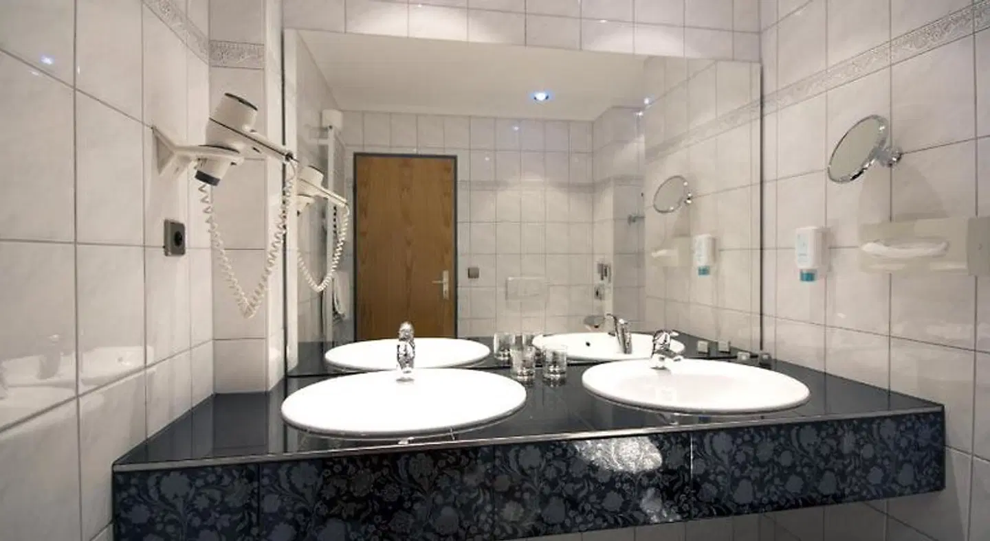Adler Badezimmer