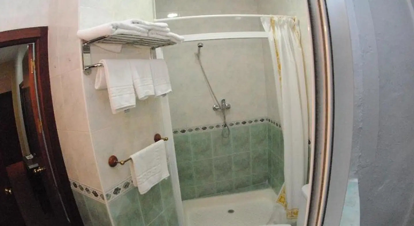 Hostal San Francisco Badezimmer