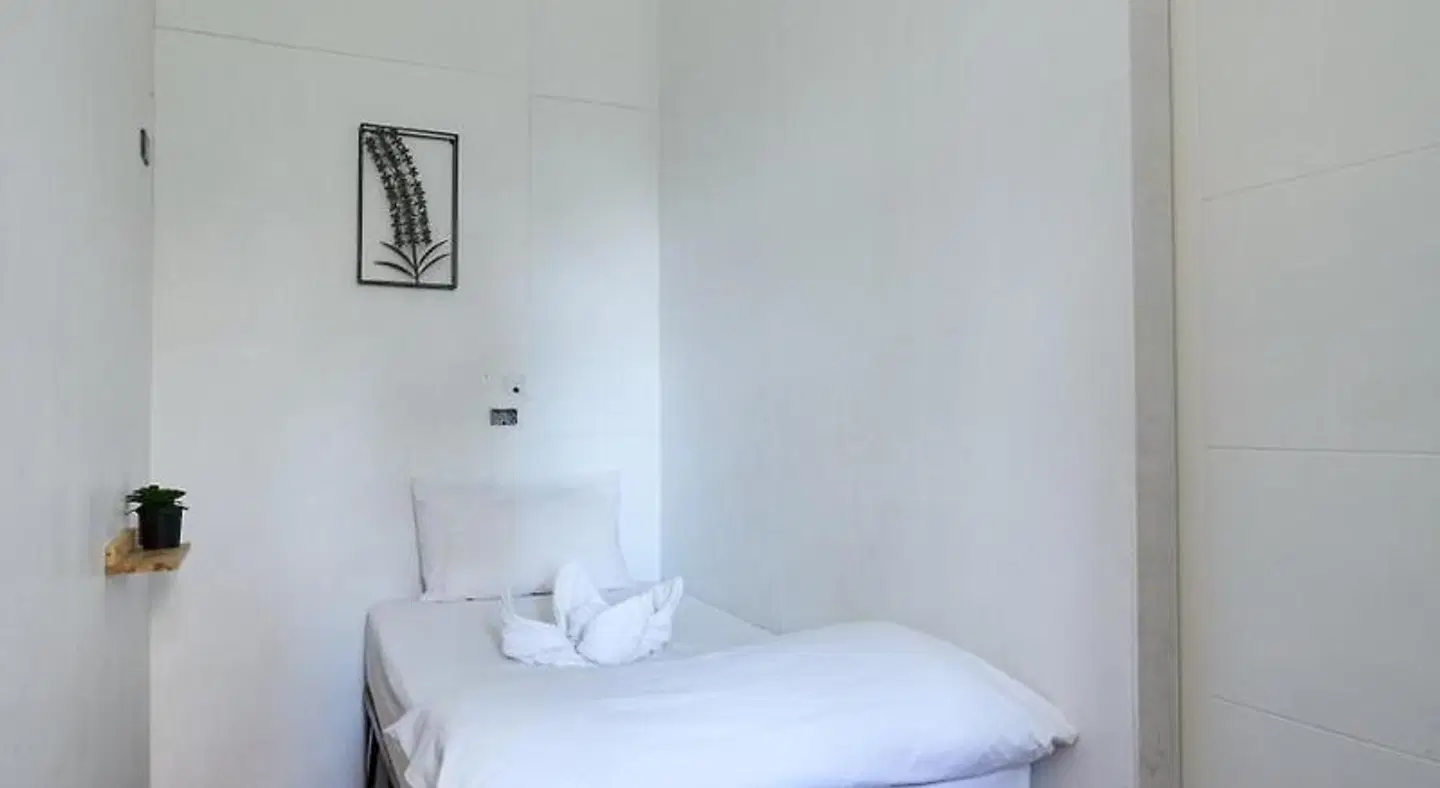 Sherloft Home and Hostel Dormitory ROOM_EXAMPLE