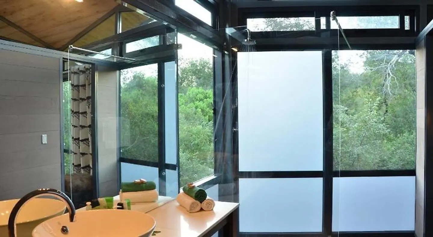 Greenfire Game Lodge Badezimmer