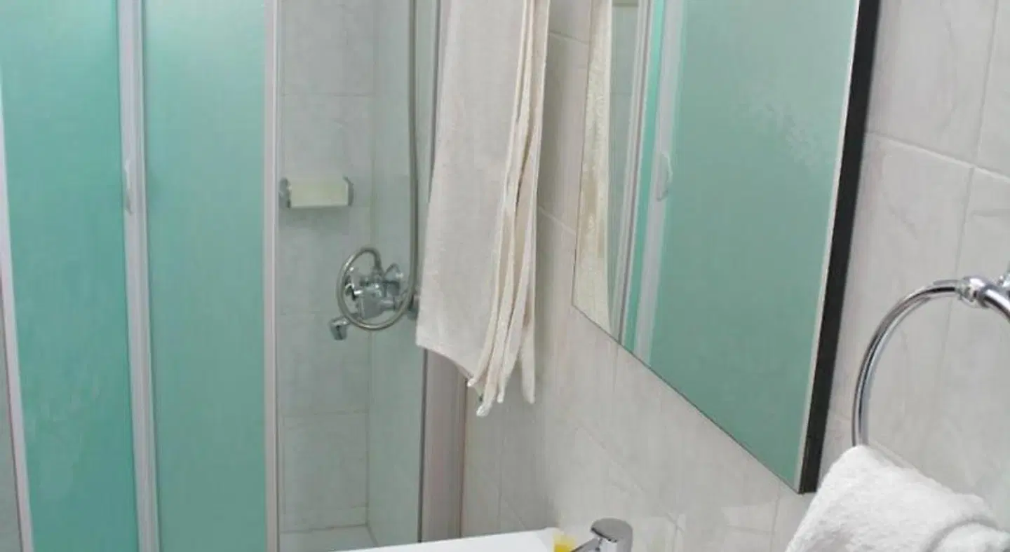 Maria Zintili Apartments Badezimmer