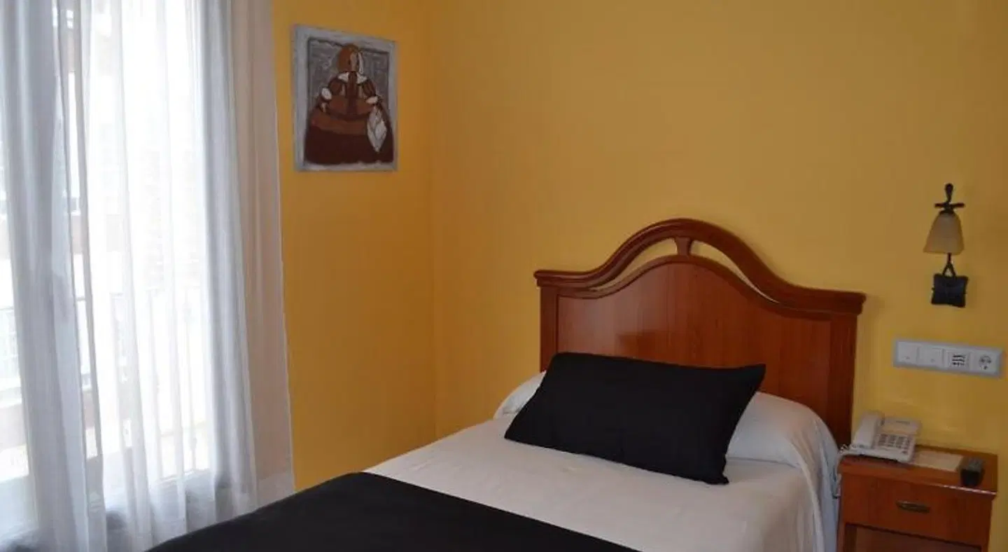 Hostal Quevedo ROOM_EXAMPLE
