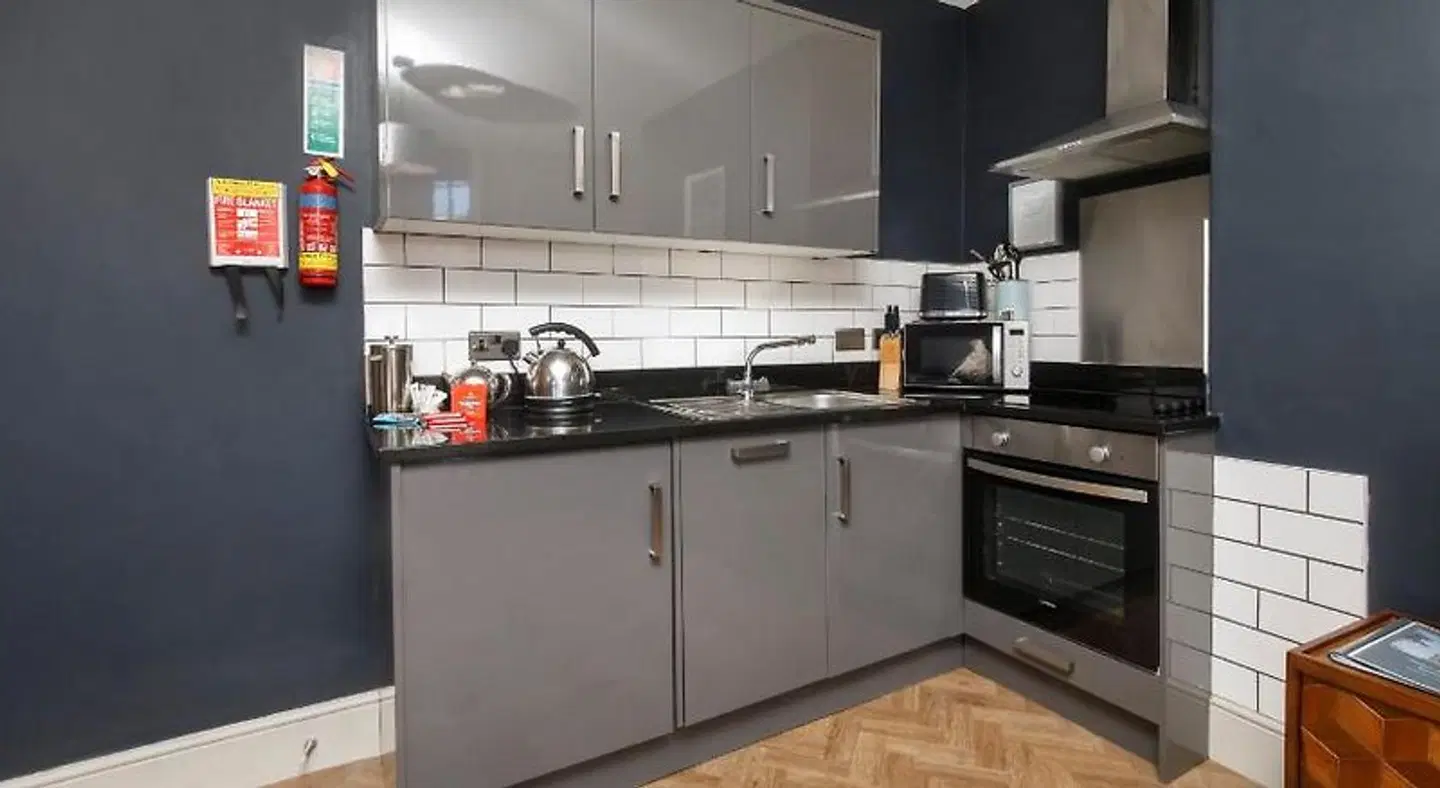 Clearly Apartments ROOM_EXAMPLE