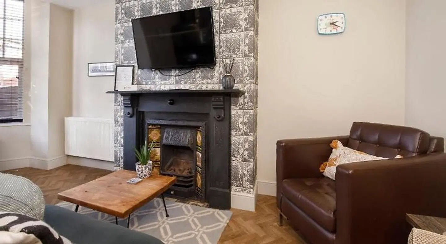 Clearly Apartments ROOM_EXAMPLE