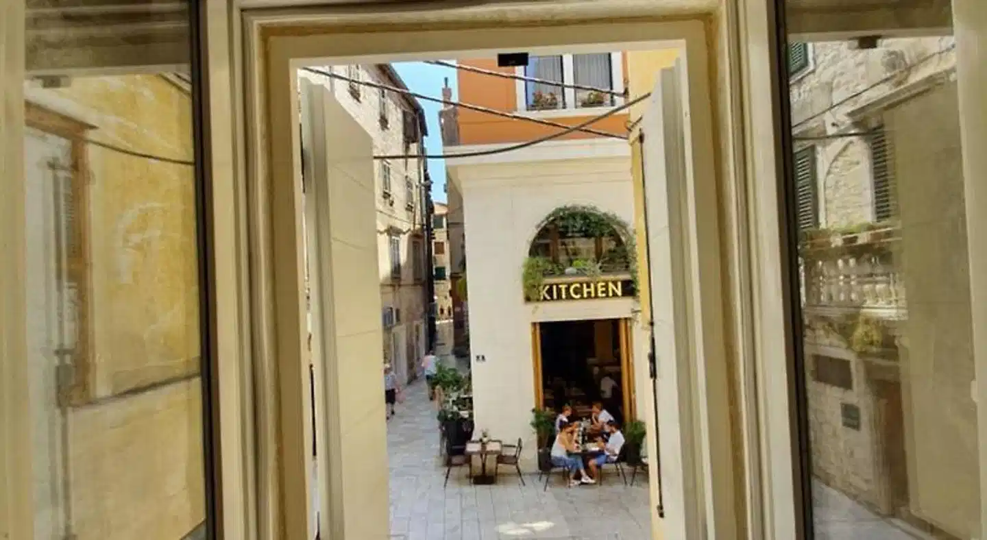 The Suites at Central Split Aussenansicht