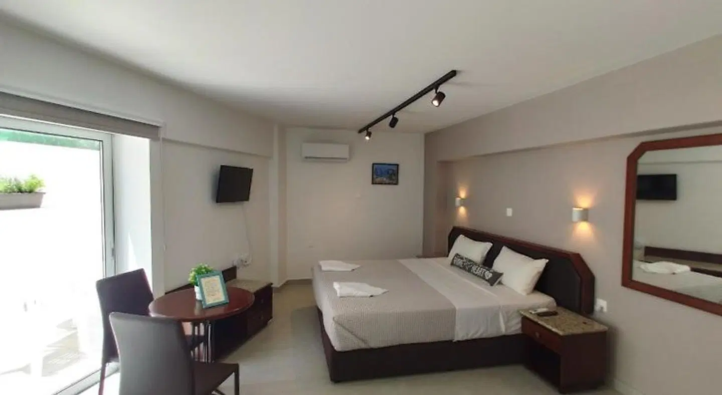 Napa City Apartments ROOM_EXAMPLE