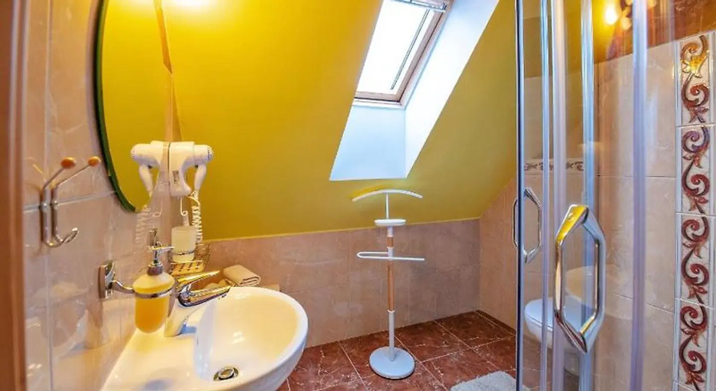 Ubytování u BÍLÉ PANÍ Badezimmer