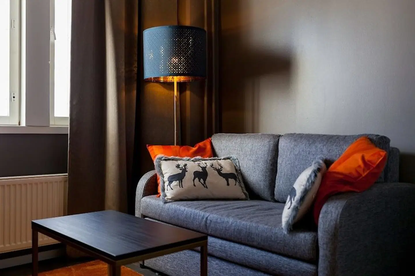 Golden Circle Suites ROOM_EXAMPLE