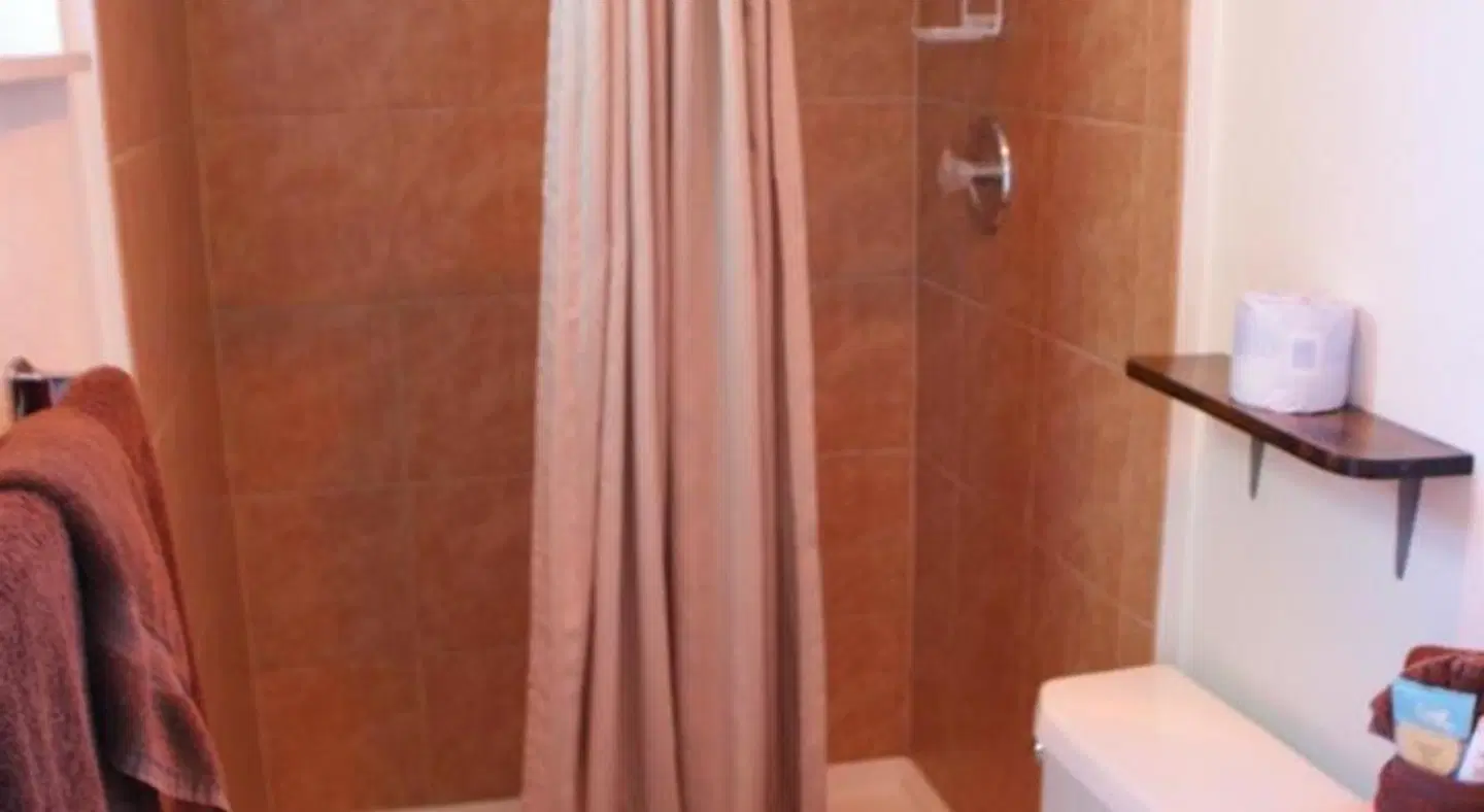 Adventure Inn Moab Badezimmer