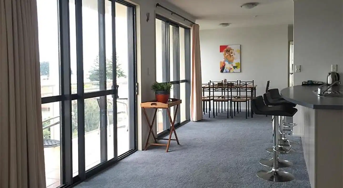 Penthouse Apartment 502 in The Atrium Wohnbeispiel