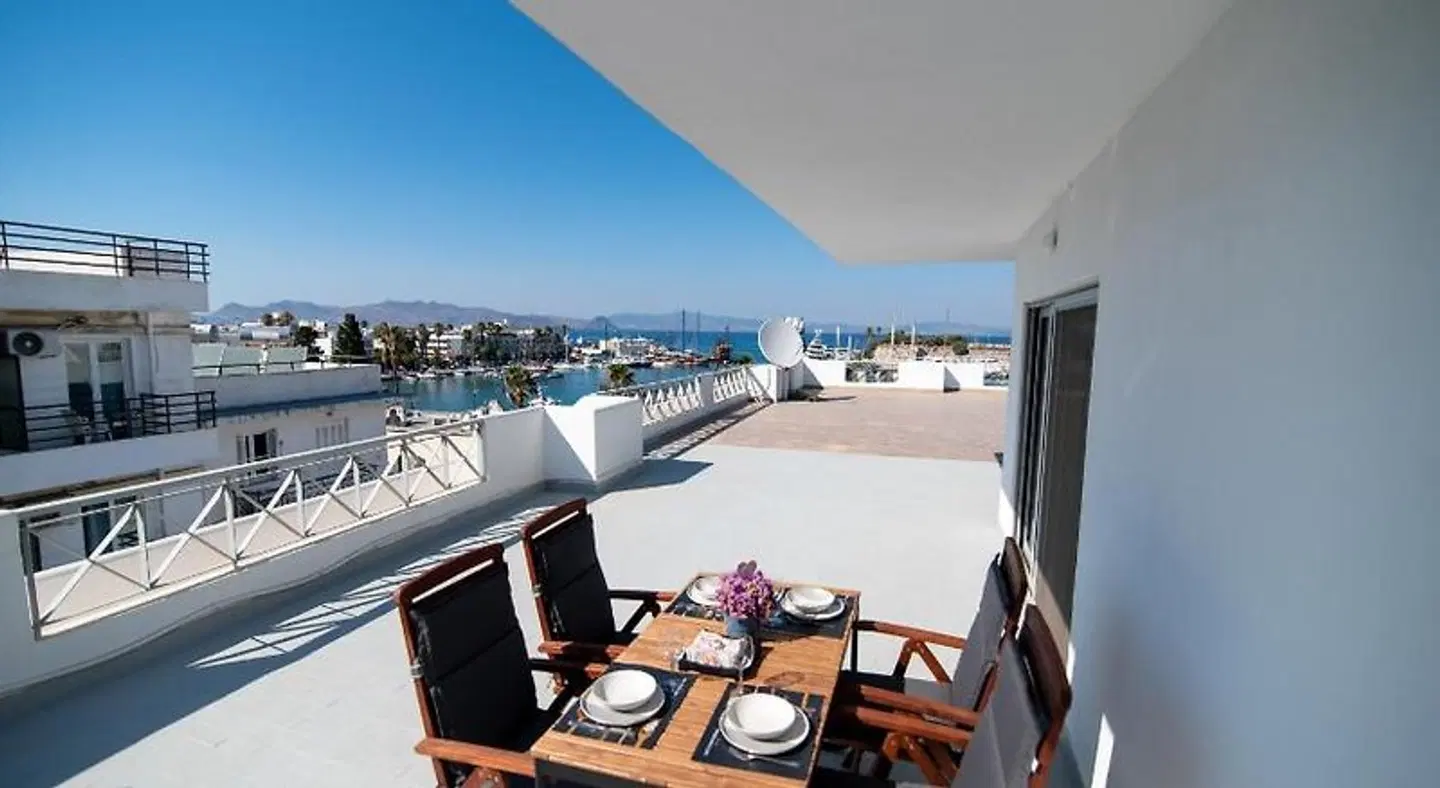 Jasmine Hotel Apartments Terrasse