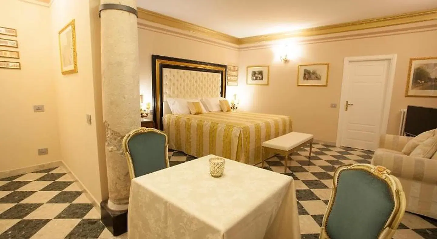 Martins Residence de Luxe ROOM_EXAMPLE