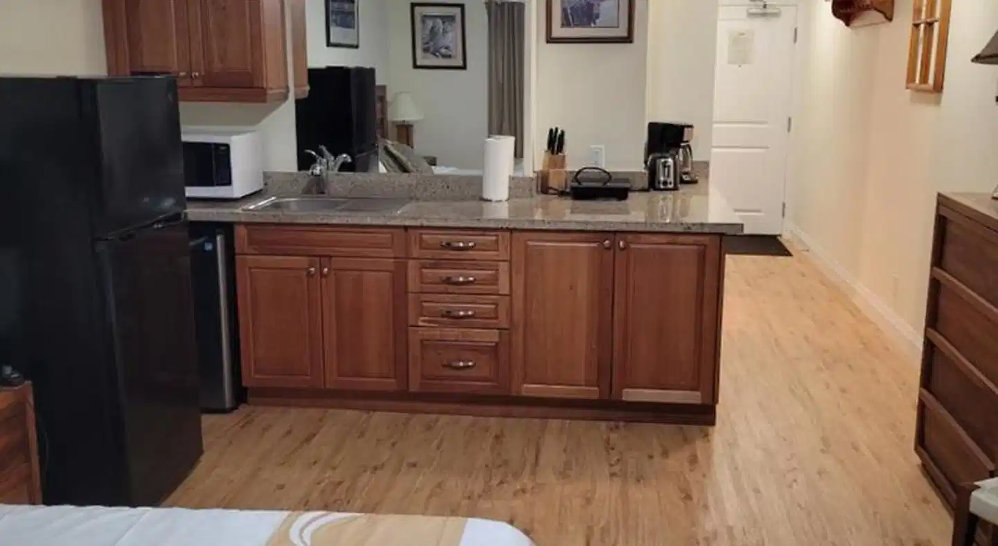 Muskoka Lakes Hotel and Resorts Lobby