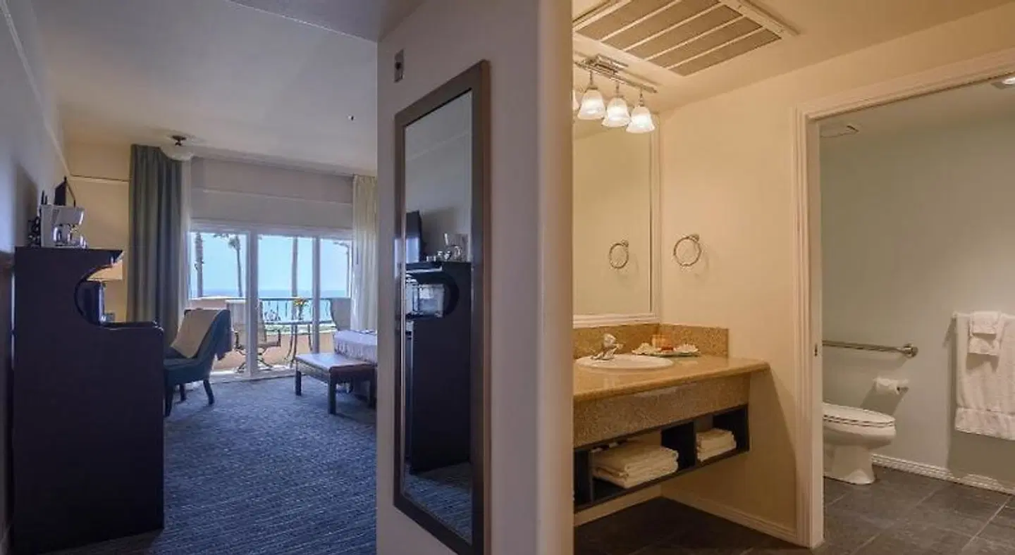 Tamarack Beach Hotel Badezimmer