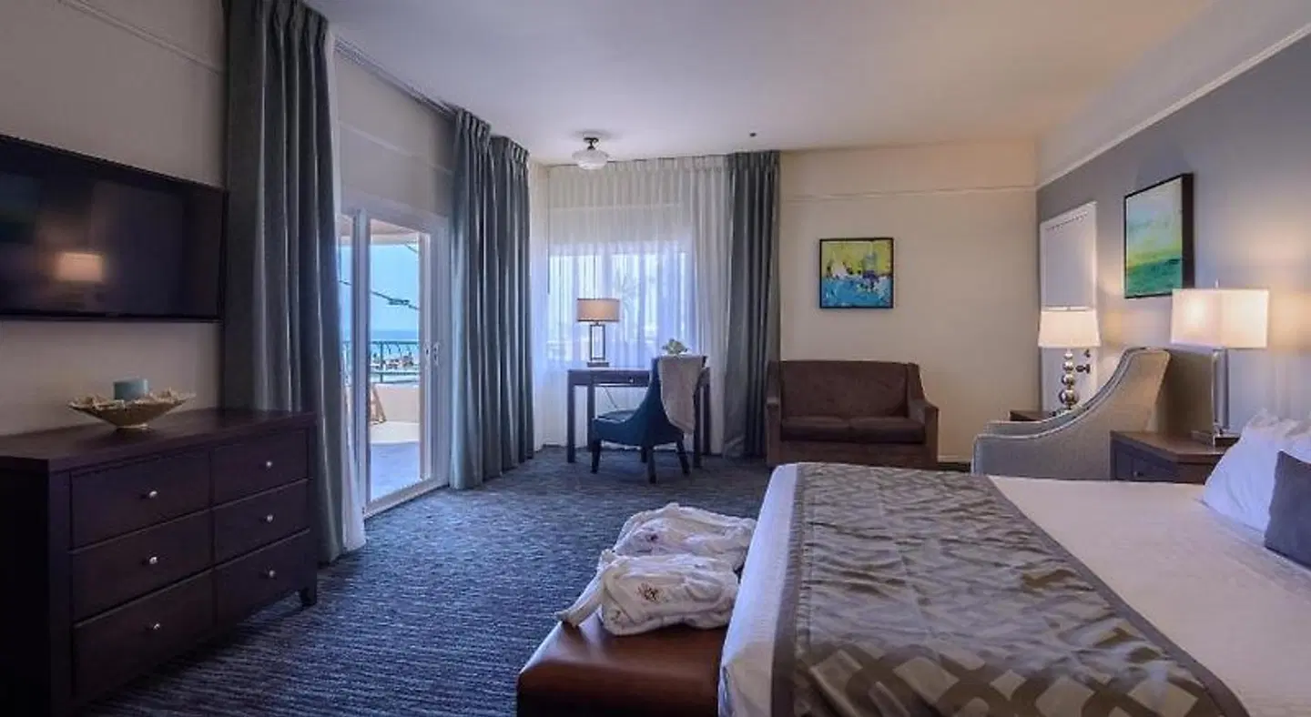 Tamarack Beach Hotel ROOM_EXAMPLE