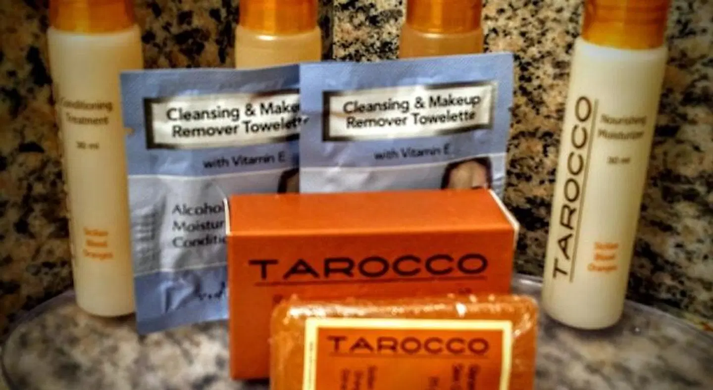 Tamarack Beach Hotel EXTERIOR