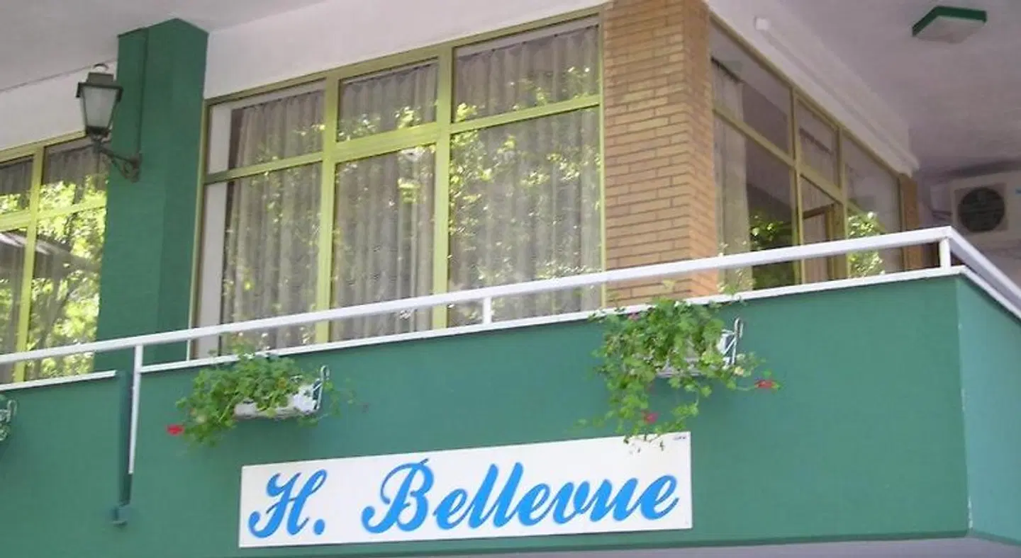Hotel Bellevue Hallenbad