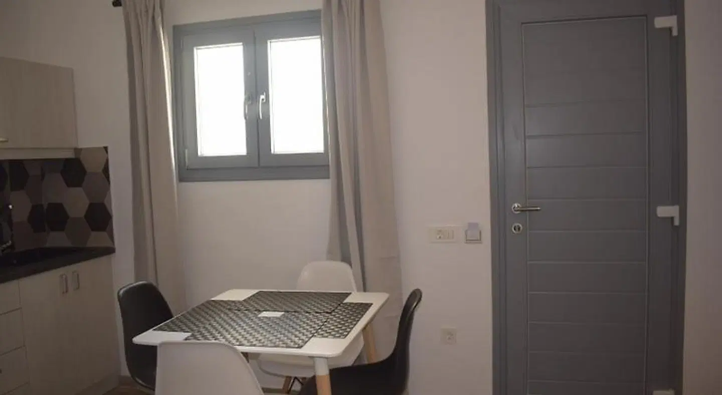 Selena Villa ROOM_EXAMPLE