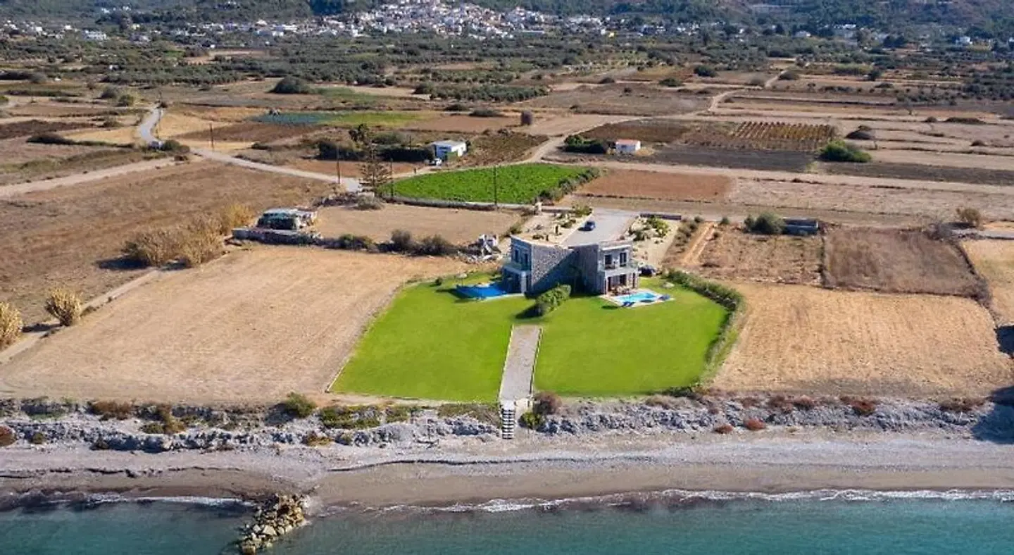 Diagoras & Attalos Villas Strand