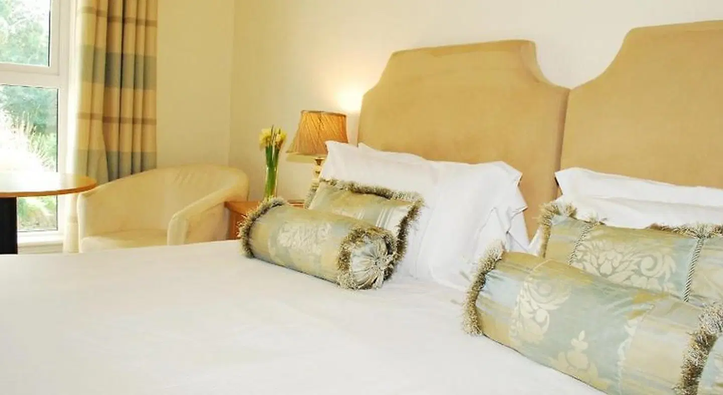 Casey's Hotel ROOM_EXAMPLE
