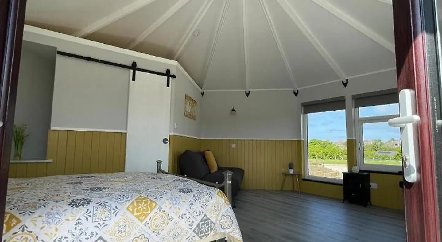 AC/DC Glamping ROOM_EXAMPLE