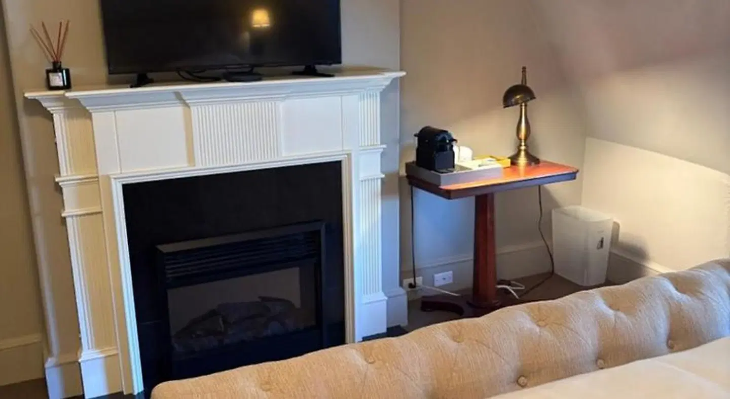Ryan Mansion ROOM_EXAMPLE