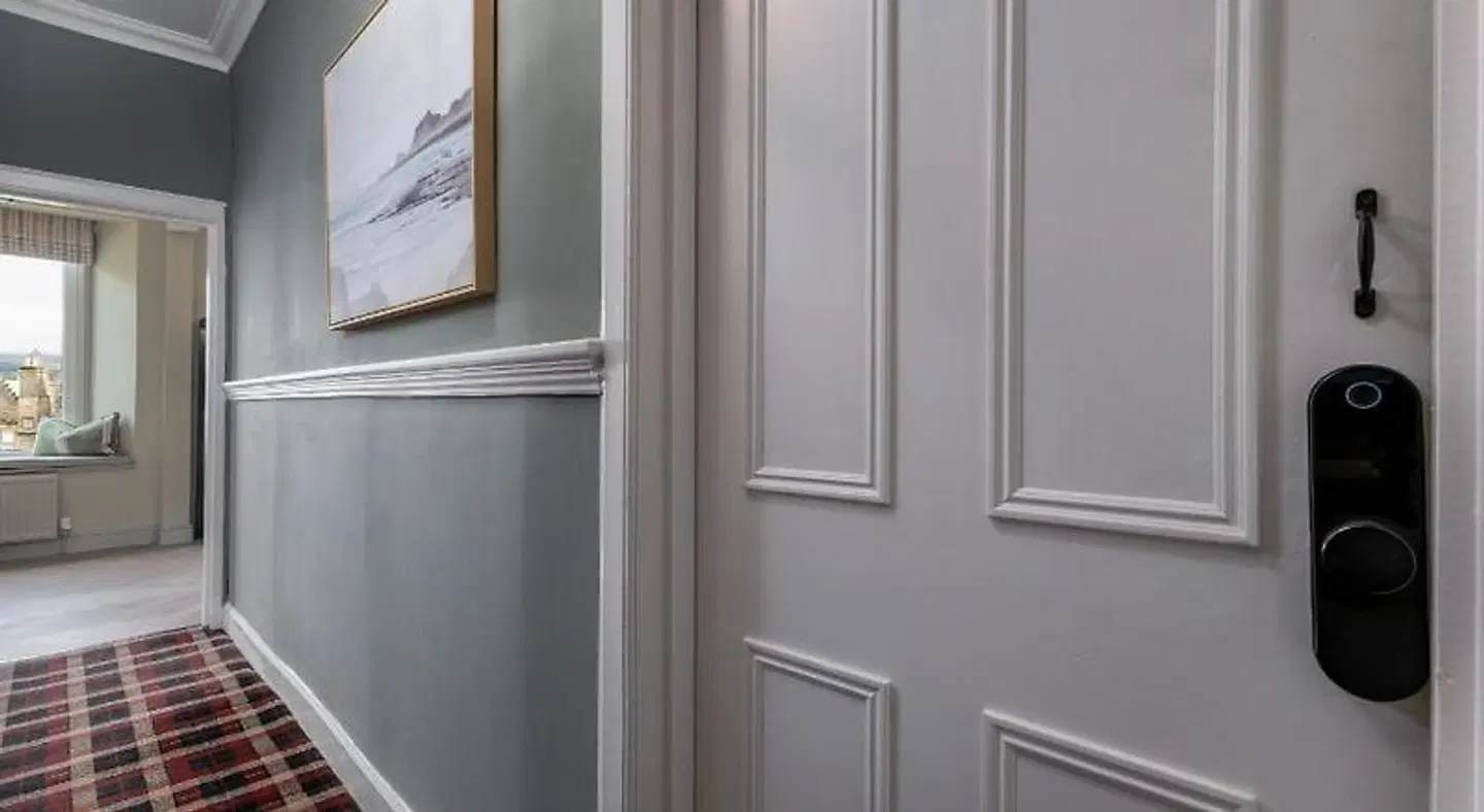 Munro Guest House ROOM_EXAMPLE