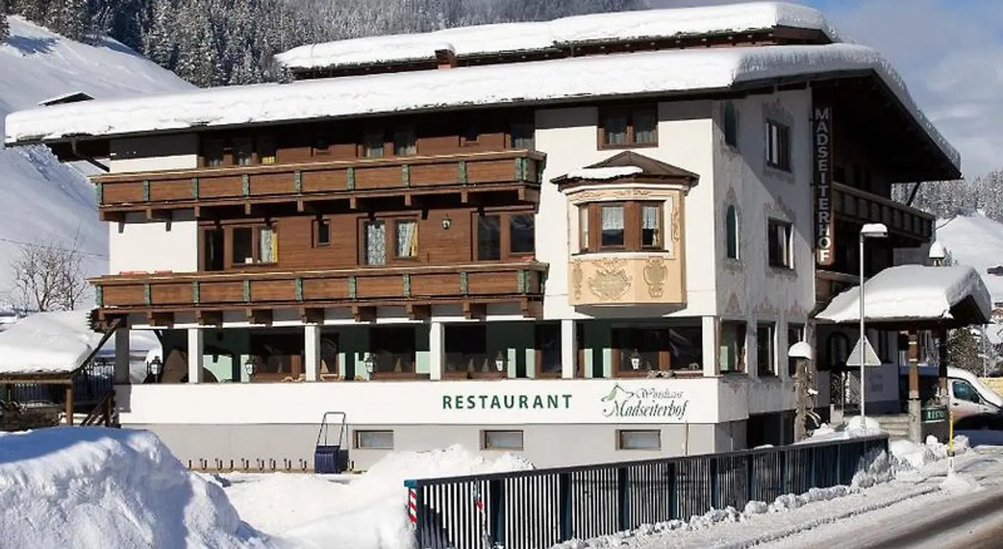 Madseiterhof - geschlossen Bar