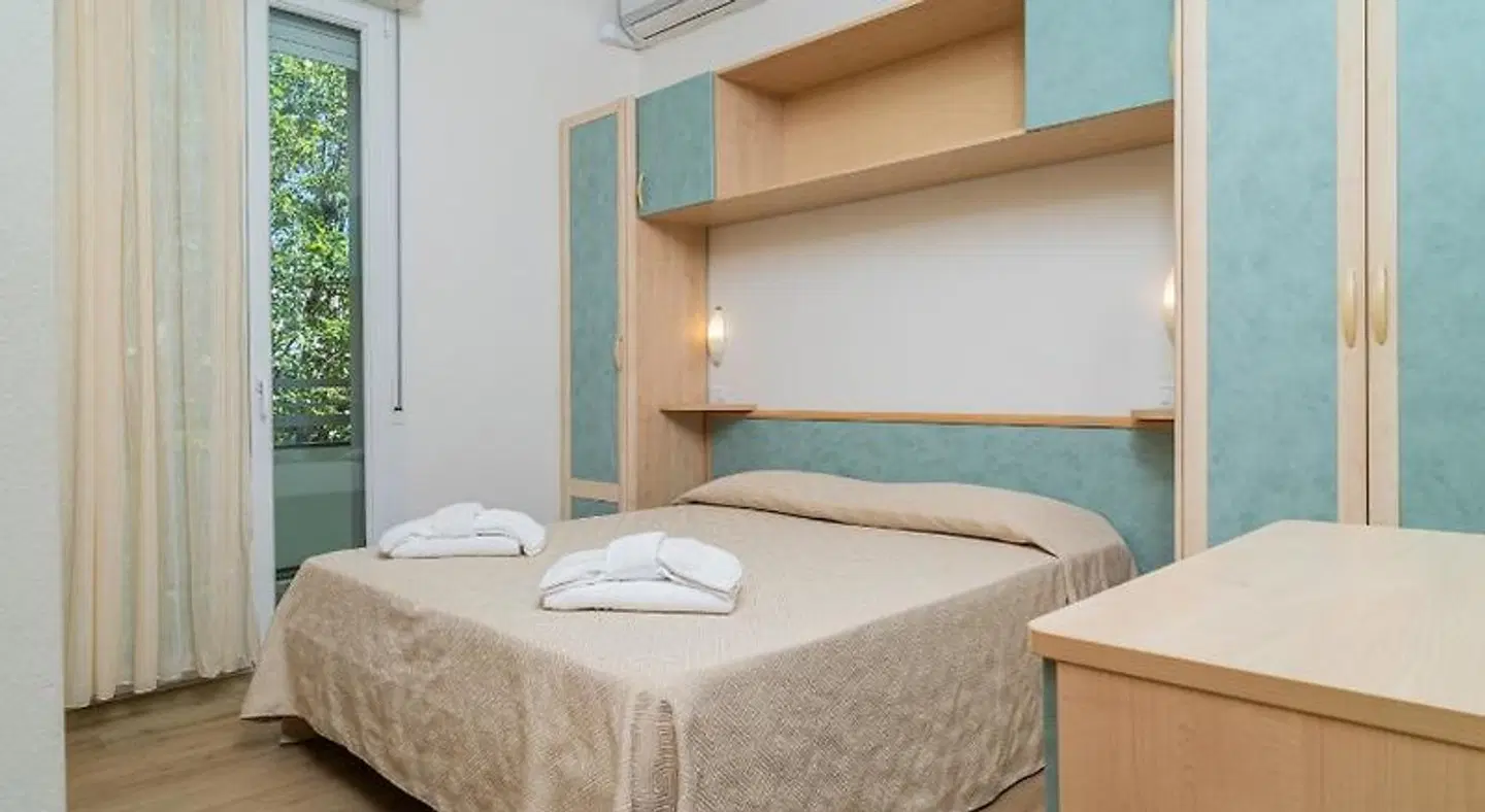 Ondina ROOM_EXAMPLE