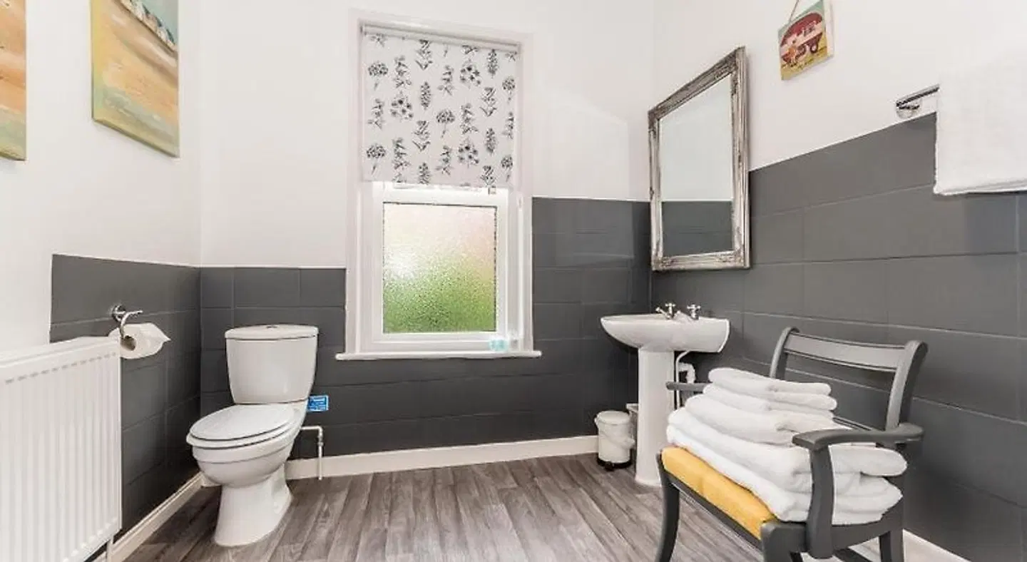 Albert House HEALTH_BEAUTY