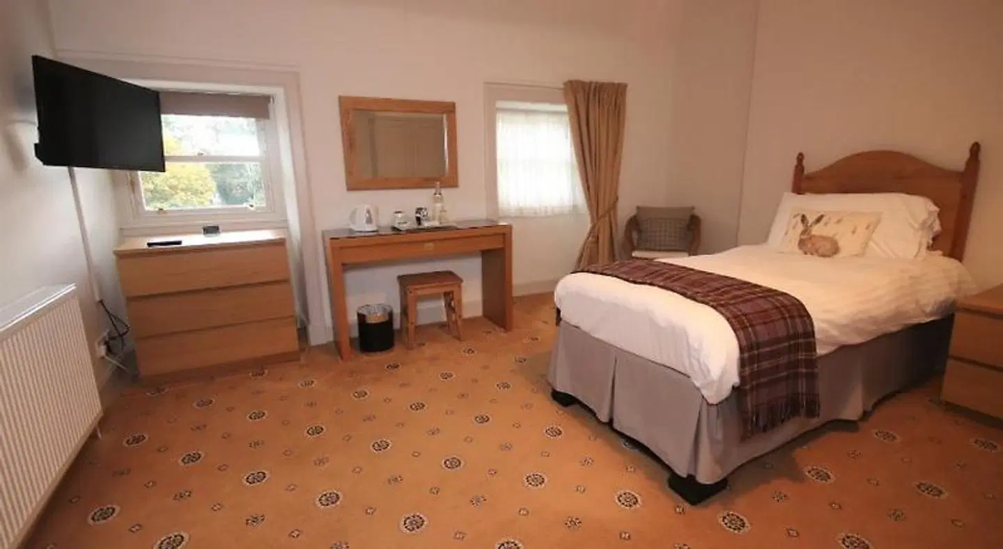 Inglestone House Guest House ROOM_EXAMPLE