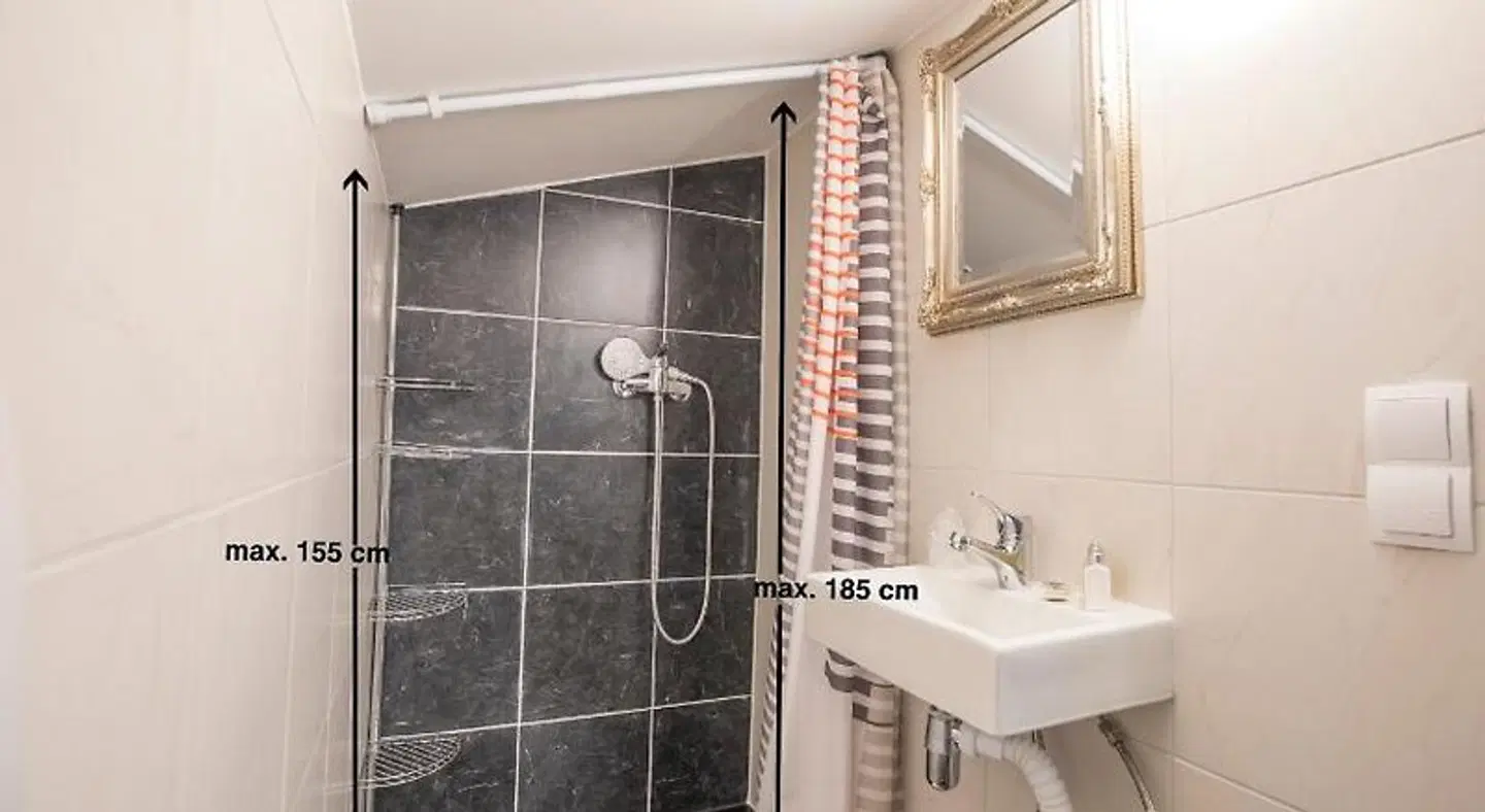 Villa 7 Badezimmer