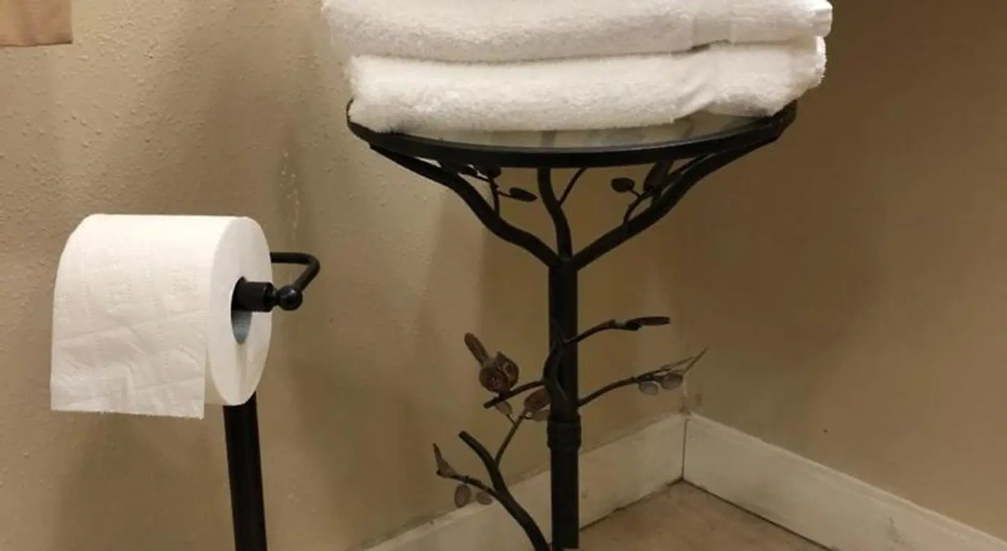Sunset Inn and Suites HEALTH_BEAUTY