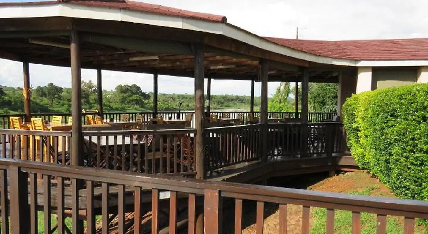 Riverview Inn Terrasse
