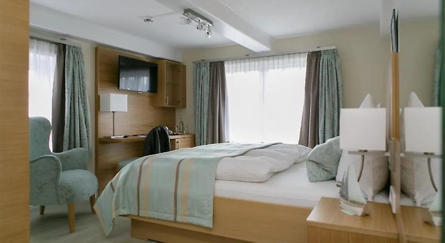 Hotel Neuwarft Dependance ROOM_EXAMPLE