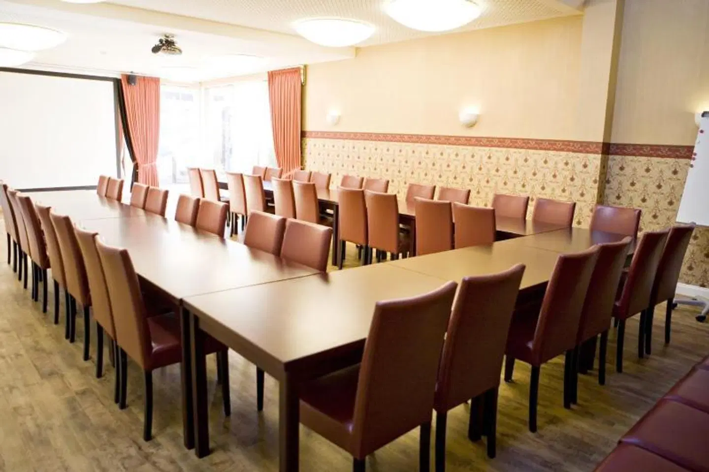 Hotel Neuwarft Dependance Konferenz