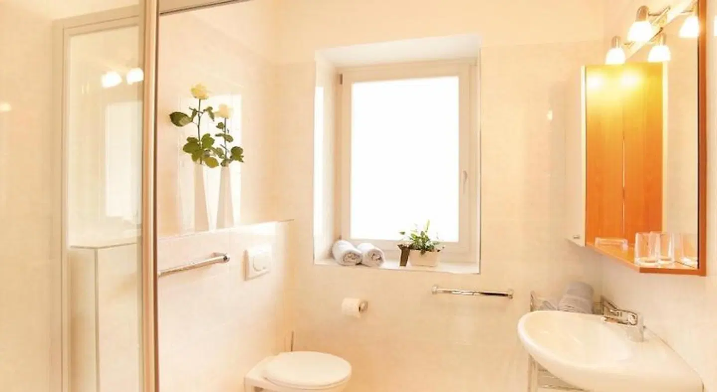 Apparthotel Central Badezimmer