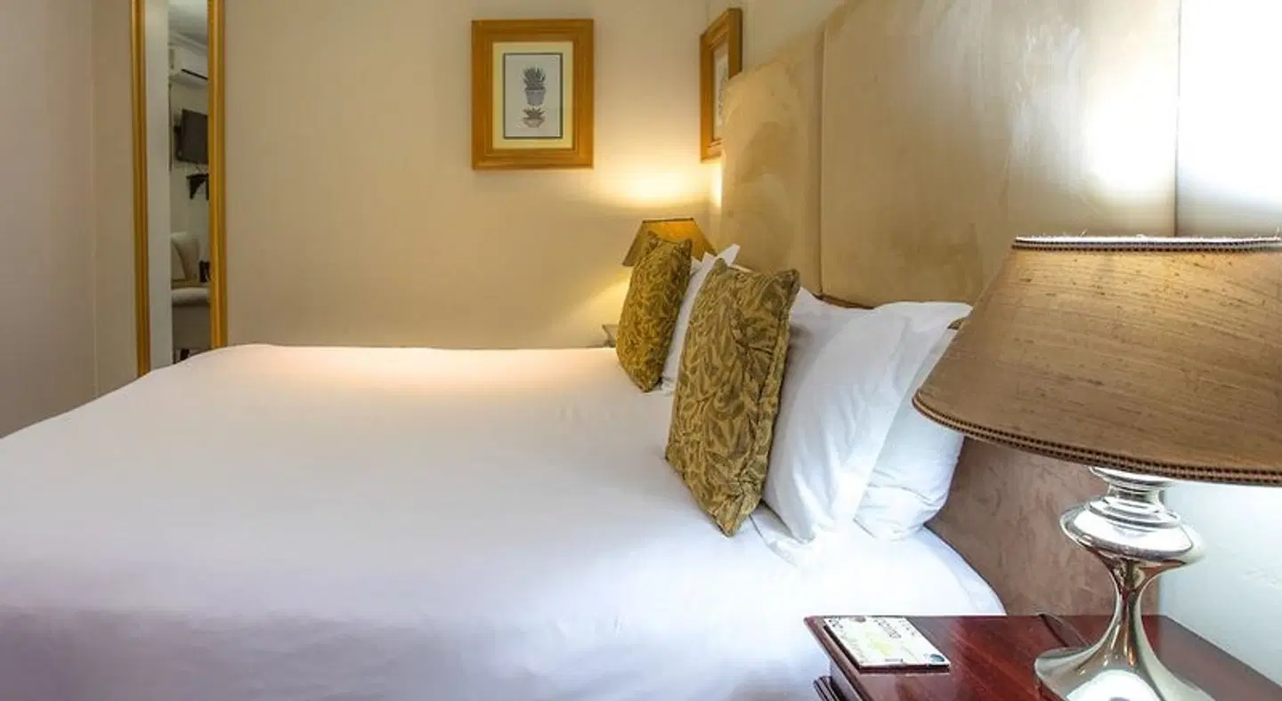 At Heritage House ROOM_EXAMPLE
