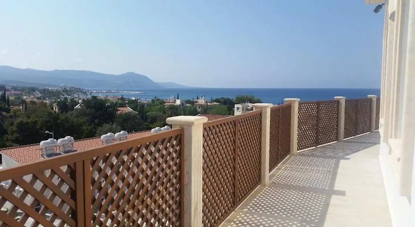 Eliofos Elegant Maisonettes Terrasse