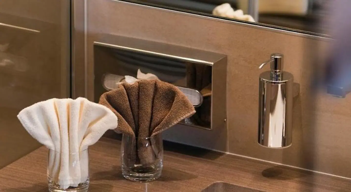 Lasinga HEALTH_BEAUTY