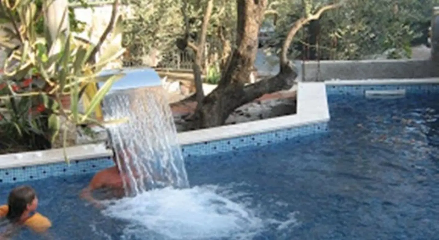 Apartments Levantin OUTDOOR_POOL