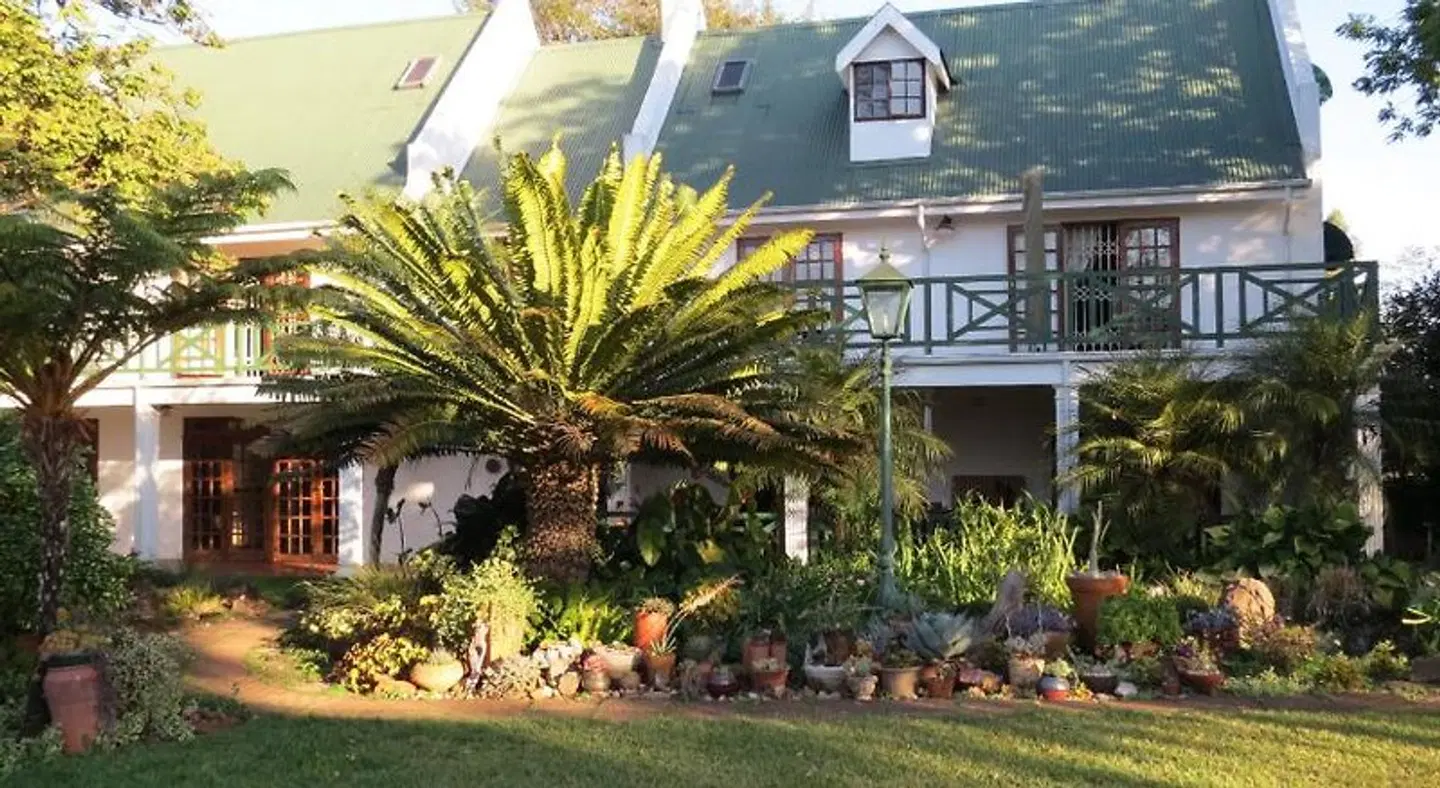 Cuckoo's Nest Guest House EXTERIOR