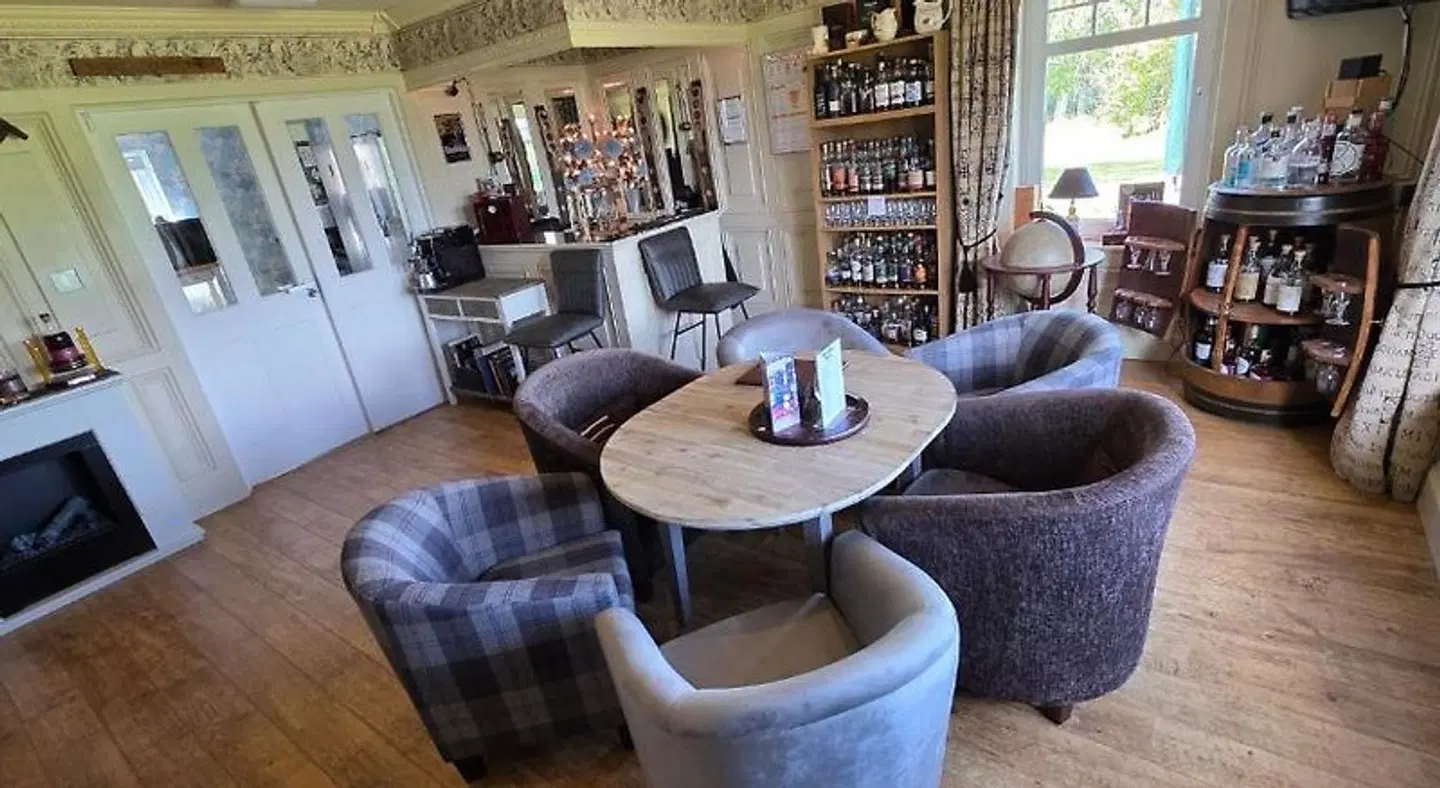 The Gables Whisky B&B LOUNGE_LOBBY