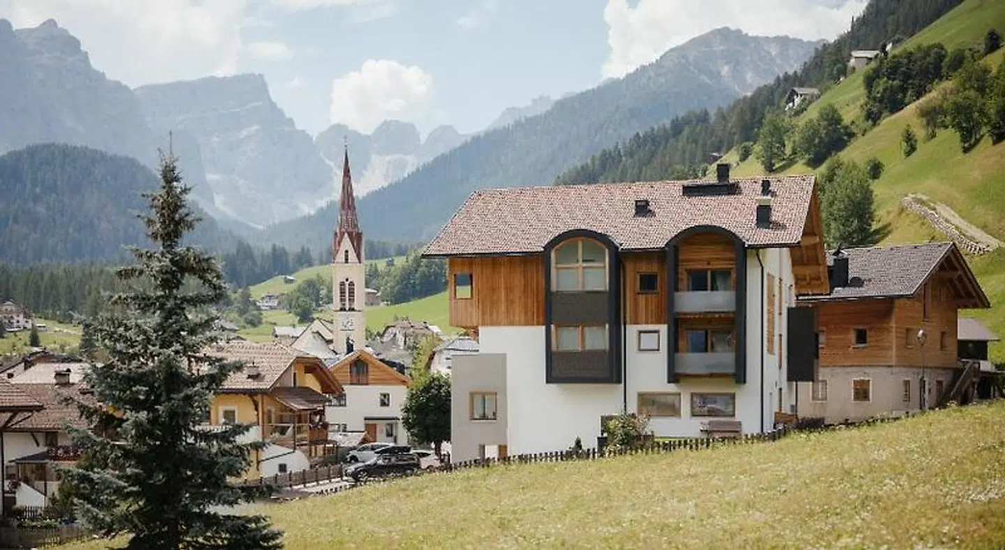 Berghotel Sanví EXTERIOR