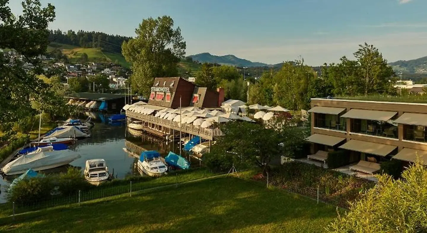 Strandhotel Schmerikon EXTERIOR