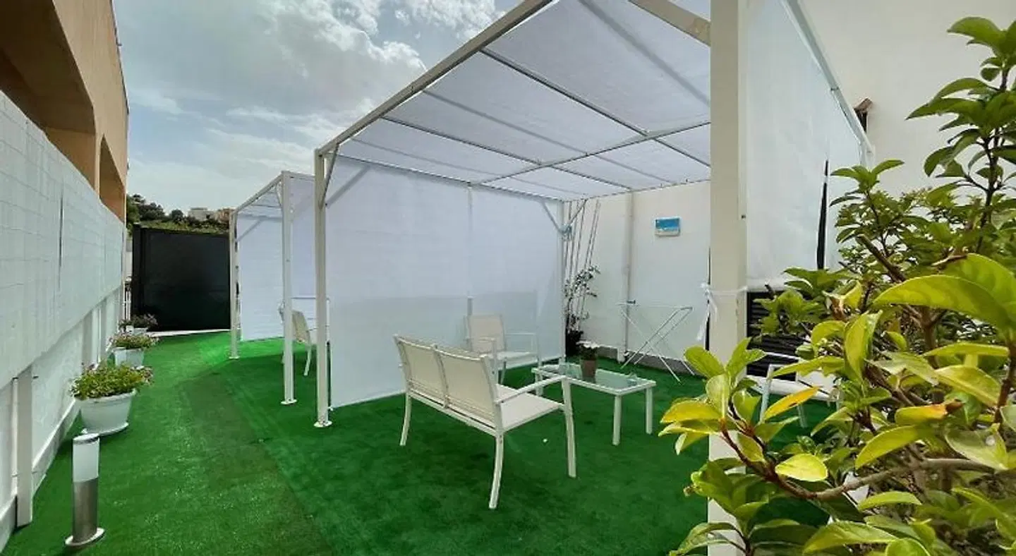B&B Solarium EXTERIOR