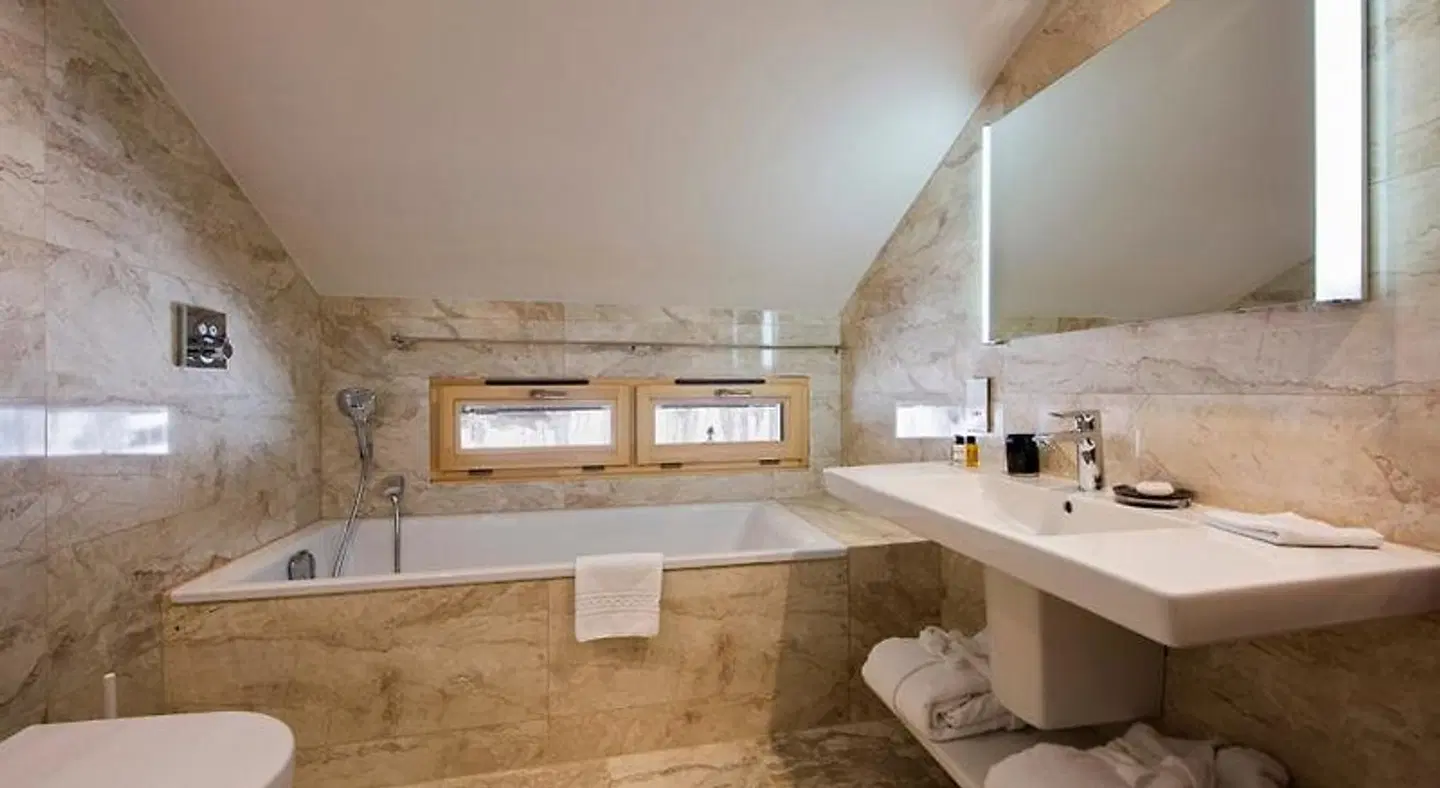 Hotel du Lac Badezimmer