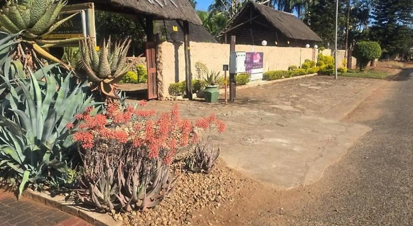Xisaka Guest House Terrasse